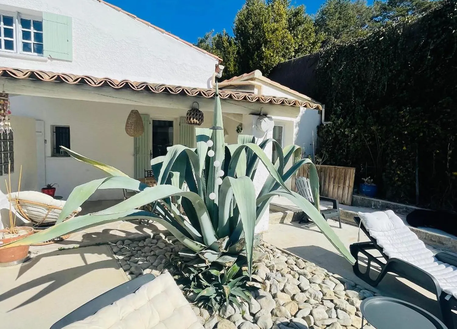 Holiday home Cabanon Aloe Avec Piscine Chauffee & Bain Nordique Villa Veaux